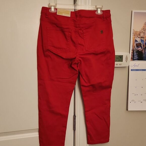 Michael Kors "Izzy" Cropped Skinny Jeans In "True Red" Size 8 NWT - Picture 6 of 9